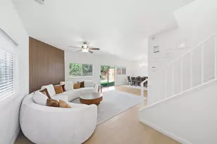 5045 N Laguna Dr, Sacramento, CA 95823 - Photo 11