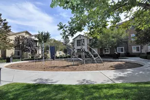 1360 Shady Ln, Turlock, CA 95382 - Photo 27