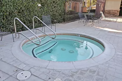 1360 Shady Lane #422, Turlock, CA 95382 - Photo 23