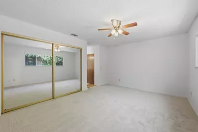 1515 Crestmont Avenue, Roseville, CA 95661 - Photo 15