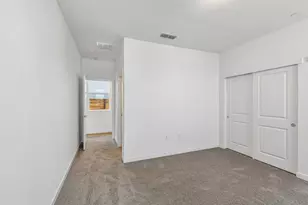 6425 Ventris Walk, Sacramento, CA 95823 - Photo 31