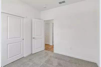 6425 Ventris Walk, Sacramento, CA 95823 - Photo 21