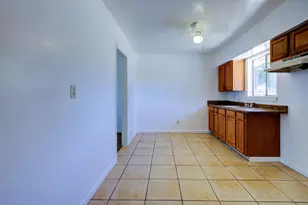 2354 Lambert St, Modesto, CA 95354 - Photo 9