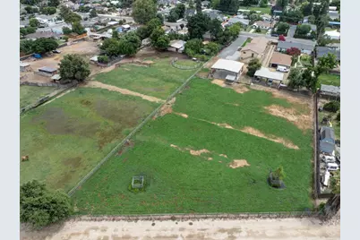 1729 Beverly Drive, Modesto, CA 95358 - Photo 73