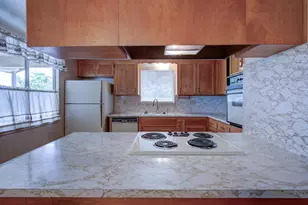 1729 Beverly Dr, Modesto, CA 95358 - Photo 27
