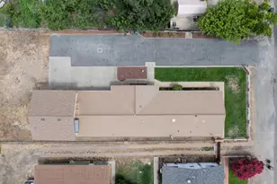 1729 Beverly Dr, Modesto, CA 95358 - Photo 75