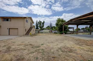 1729 Beverly Dr, Modesto, CA 95358 - Photo 15