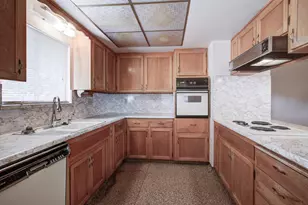 1729 Beverly Dr, Modesto, CA 95358 - Photo 29