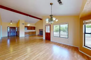 2174 Garden Cir Dr, Manteca, CA 95336 - Photo 7