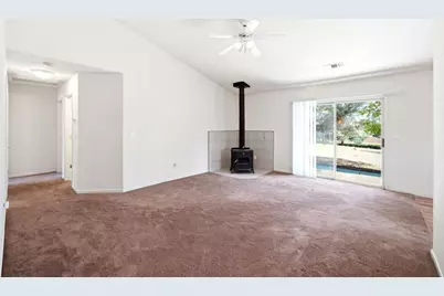 8422 Hedgepeth Road, Valley Springs, CA 95252 - Photo 9