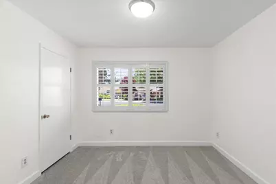 1016 Lillian Drive, Modesto, CA 95355 - Photo 33
