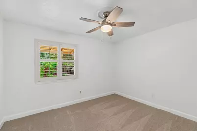 1016 Lillian Drive, Modesto, CA 95355 - Photo 37