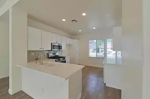 385 Summer Grove Cir, Roseville, CA 95678 - Photo 7