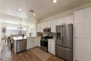 385 Summer Grove Cir, Roseville, CA 95678 - Photo 13