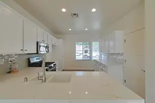 385 Summer Grove Cir, Roseville, CA 95678 - Photo 11