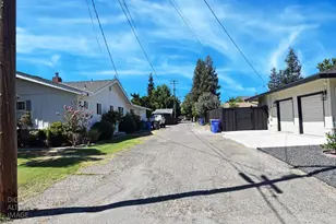 2215 Mira Flores Dr, Turlock, CA 95380 - Photo 63