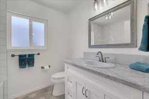 248 S Lawrence Ave, Yuba City, CA 95991 - Photo 13