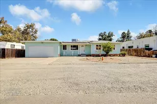 248 S Lawrence Ave, Yuba City, CA 95991 - Photo 1