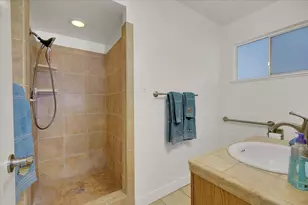 248 S Lawrence Ave, Yuba City, CA 95991 - Photo 19