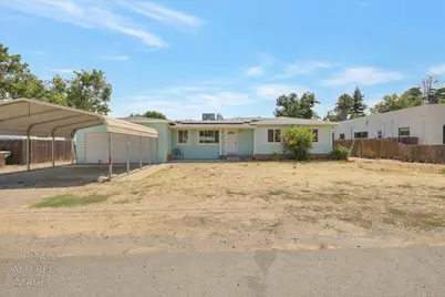 248 S Lawrence Avenue, Yuba City, CA 95991 - Photo 1