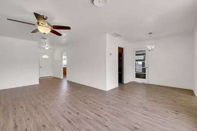 248 S Lawrence Avenue, Yuba City, CA 95991 - Photo 7