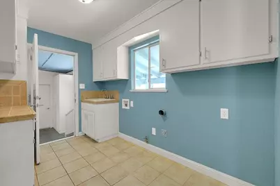 248 S Lawrence Avenue, Yuba City, CA 95991 - Photo 17