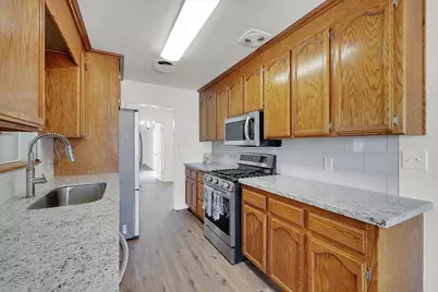248 S Lawrence Avenue, Yuba City, CA 95991 - Photo 11