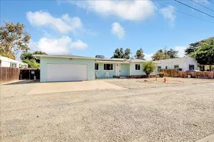 248 S Lawrence Ave, Yuba City, CA 95991 - Photo 3