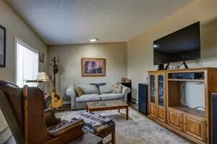 3343 Jasmin Ct, Coulterville, CA 95311 - Photo 15