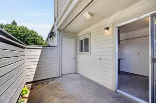 9131 Newhall Dr, Sacramento, CA 95826 - Photo 27