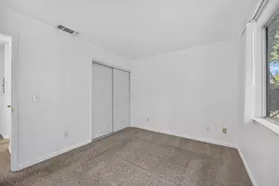 9131 Newhall Dr, Sacramento, CA 95826 - Photo 25