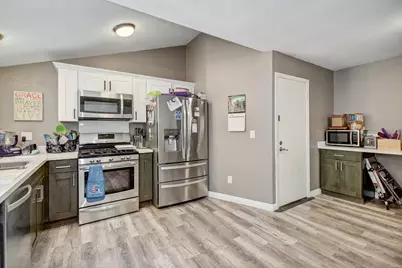 3917 Loreto, Sacramento, CA 95821 - Photo 11
