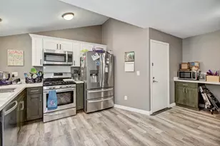 3917 Loreto, Sacramento, CA 95821 - Photo 11