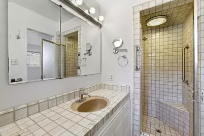 800 Piedmont Drive, Sacramento, CA 95822 - Photo 29