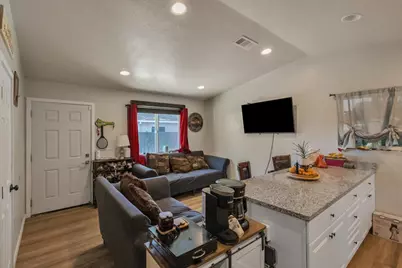 710 S Stockton Street, Lodi, CA 95240 - Photo 41
