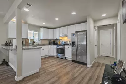 710 S Stockton Street, Lodi, CA 95240 - Photo 17