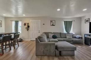710 S Stockton St, Lodi, CA 95240 - Photo 9