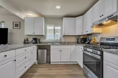 710 S Stockton Street, Lodi, CA 95240 - Photo 17
