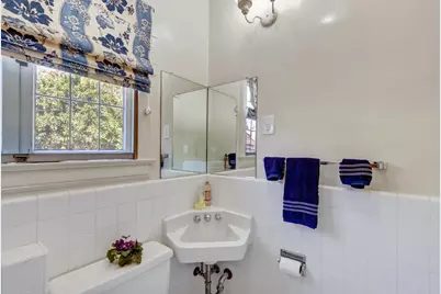 1128 45th Street, Sacramento, CA 95819 - Photo 15