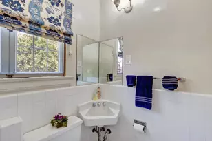 1128 45th St, Sacramento, CA 95819 - Photo 15