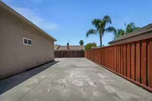 565 Springcreek Pl, Manteca, CA 95337 - Photo 31
