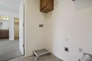 West Ln, Stockton, CA 95210 - Photo 27