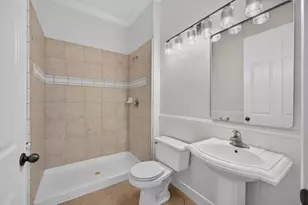 5767 Bridgecross Dr, Sacramento, CA 95835 - Photo 19