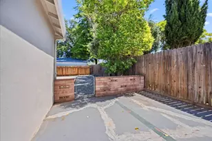 817 Oakland Ave, Roseville, CA 95678 - Photo 25