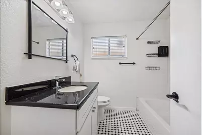 817 Oakland Avenue, Roseville, CA 95678 - Photo 21
