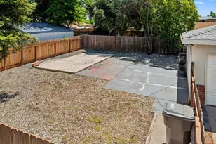 817 Oakland Ave, Roseville, CA 95678 - Photo 37