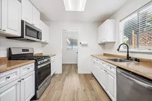817 Oakland Ave, Roseville, CA 95678 - Photo 13