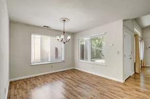 6932 Springmont Dr, Elk Grove, CA 95758 - Photo 11