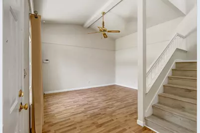6932 Springmont Drive, Elk Grove, CA 95758 - Photo 5