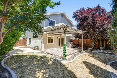6932 Springmont Drive, Elk Grove, CA 95758 - Photo 43